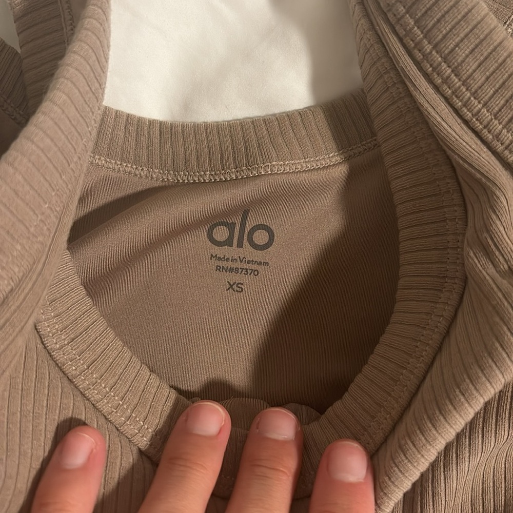 Alo cropped tank/sport bra